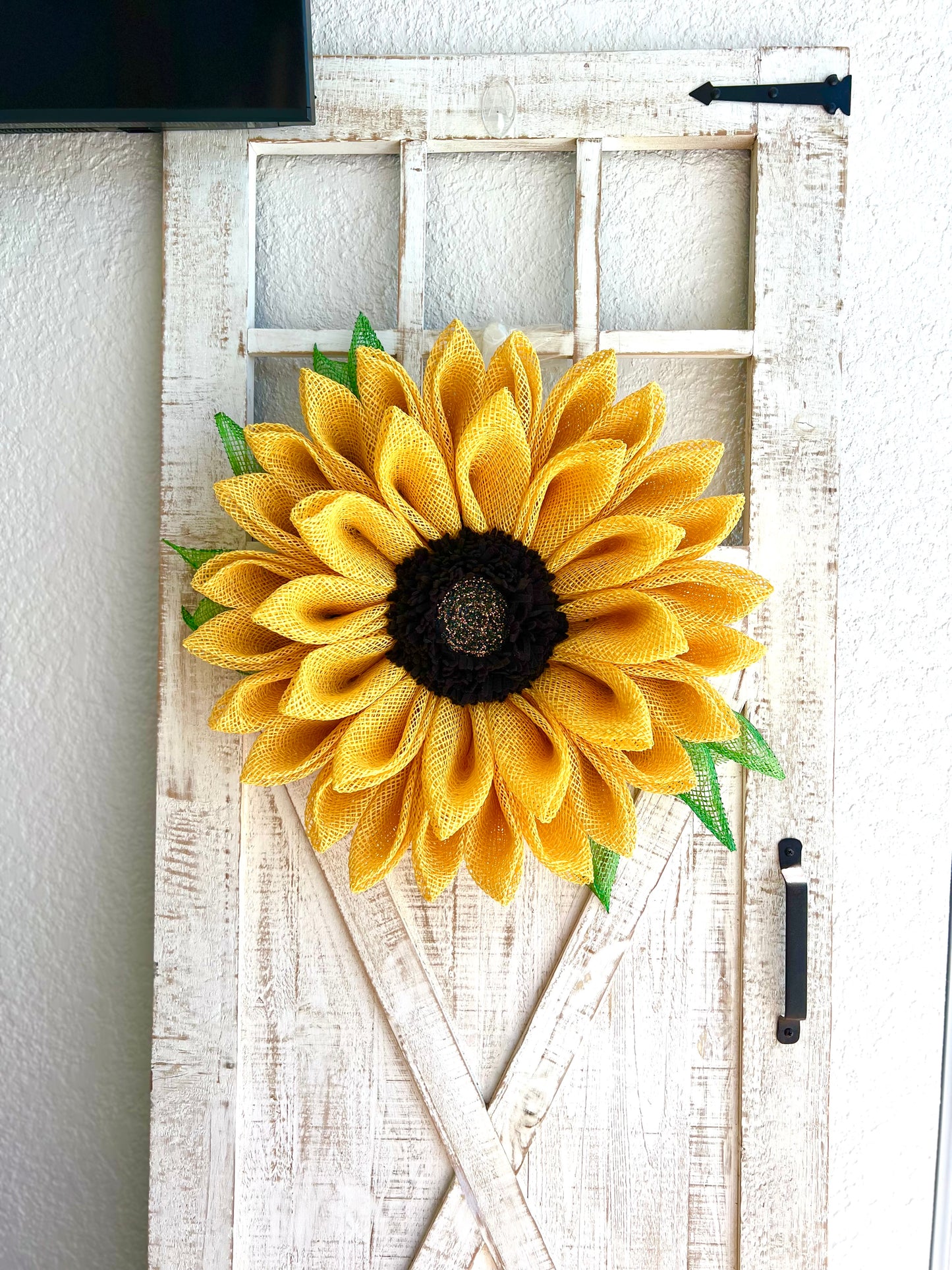 Yellow Sunflower Wreath with Leaves Sunflower Door Decoration for Front Door Flower Wreath Summertime Wreath Lanai Decor