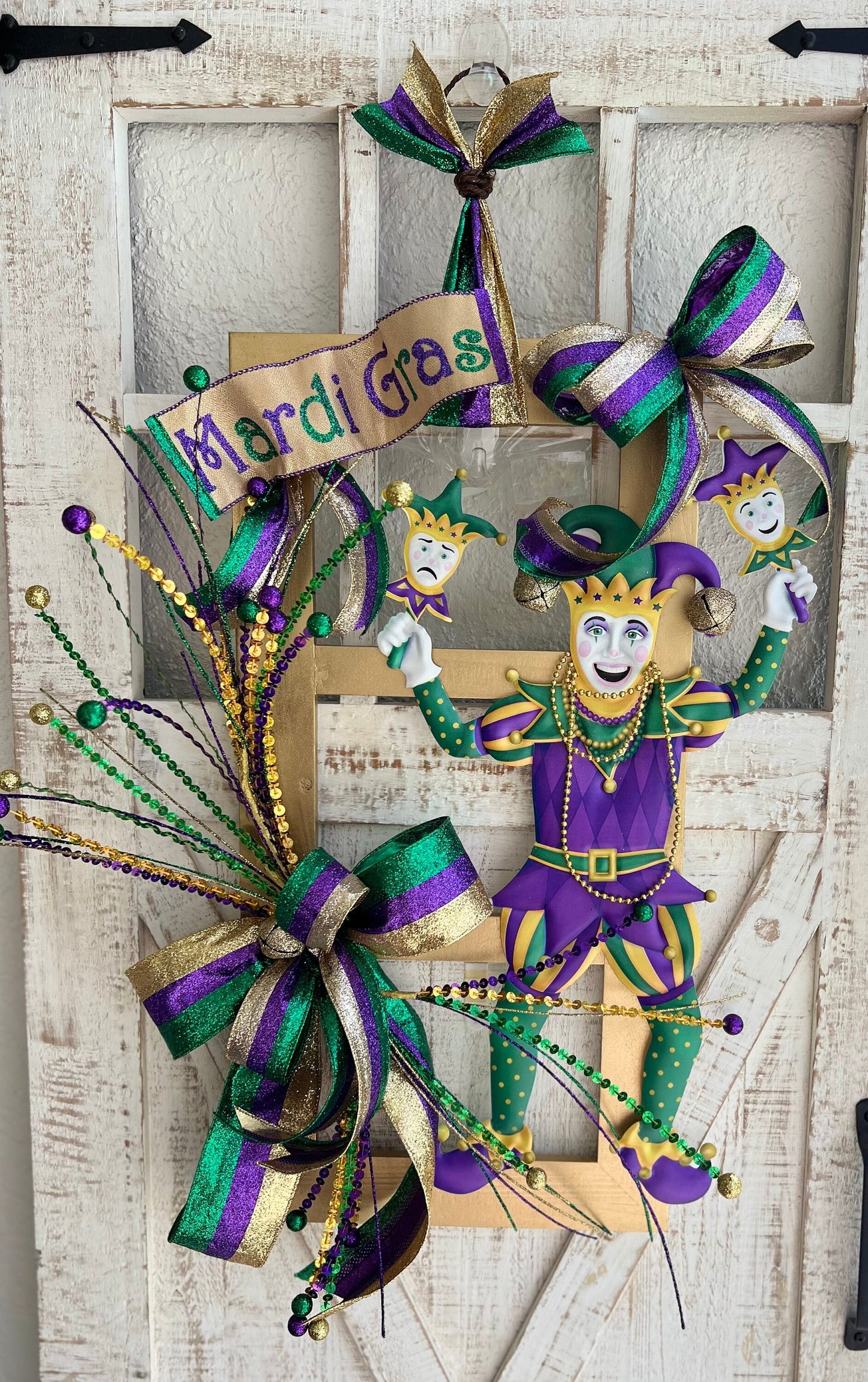 Mardi Gras Bead Jester Wreath Decoration for Front Door Mardi Gras Frame Wreath with Beads for Front Door