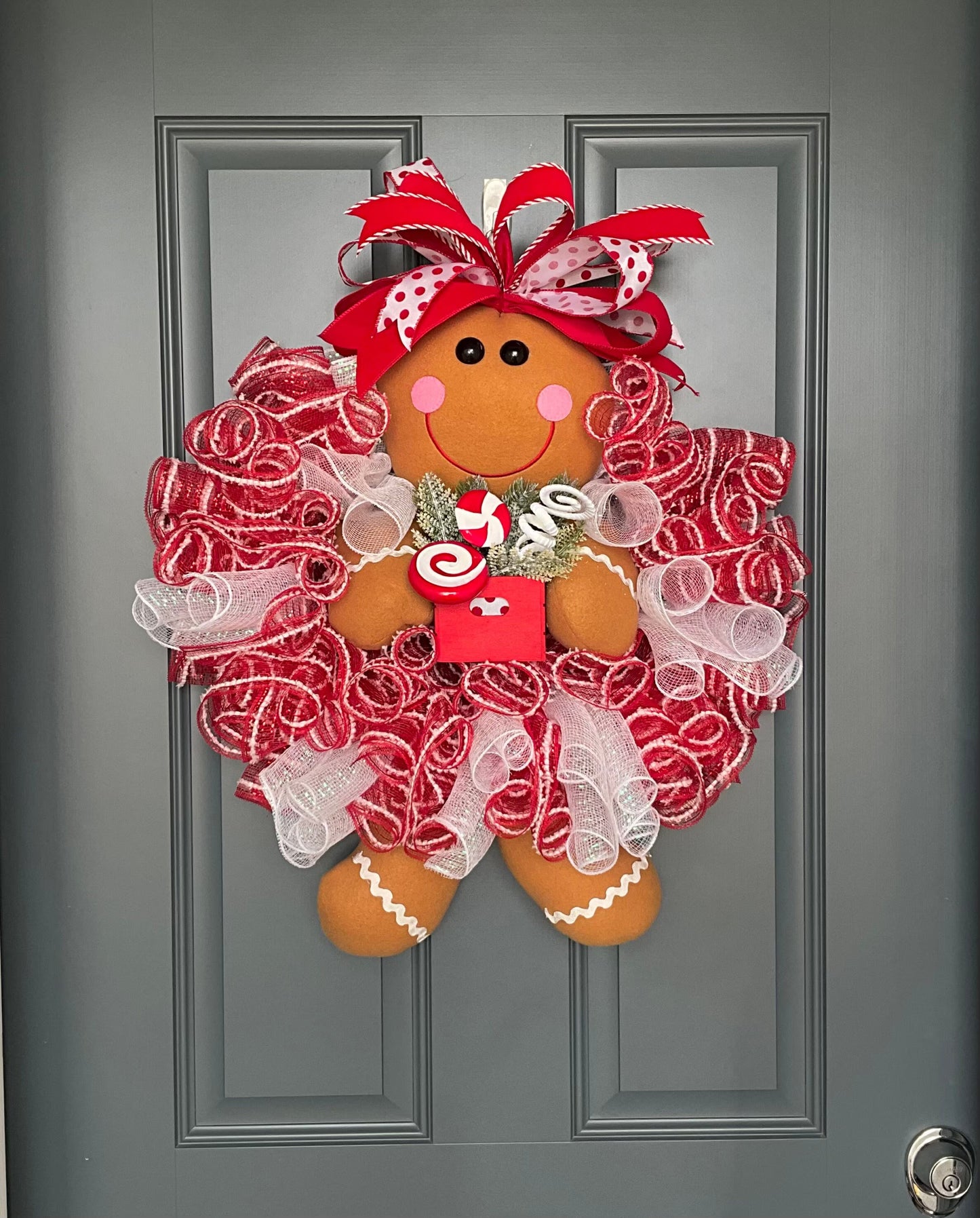 Gingerbread Girl Christmas Peppermint Wreath for Front Door, Gingerbread Girl Wreath, Christmas Wreaths, Peppermint Candy Wreath