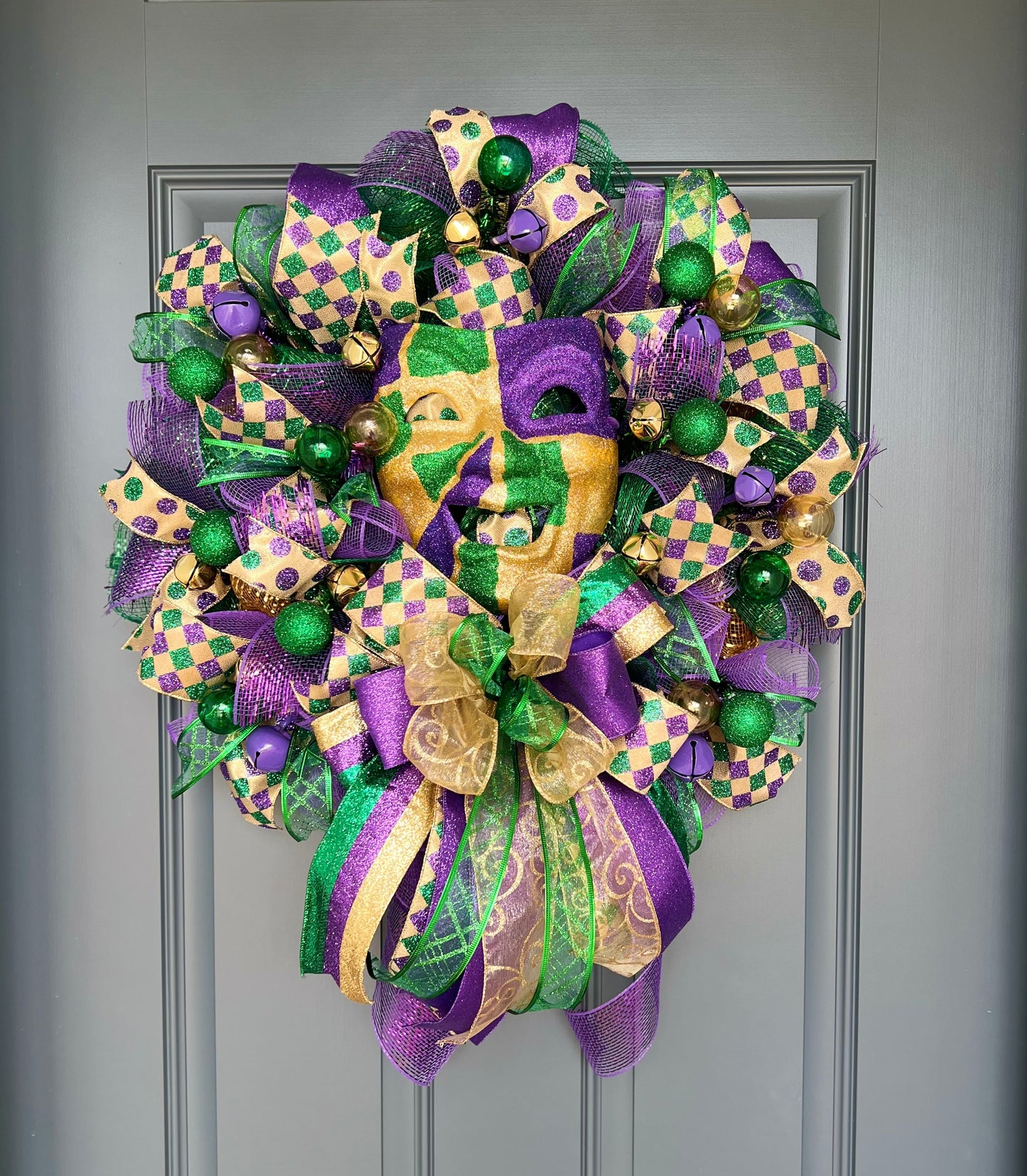 Mardi Gras Wreath with Mask for Front Door Mardi Gras Mask Wreath Decoration Mardi Gras Carnival Wreath Fat Tuesday Wreath Mardi Gras Decor