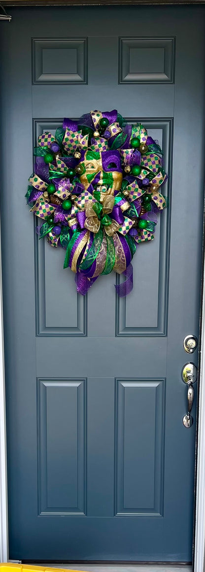 Mardi Gras Wreath with Mask for Front Door Mardi Gras Mask Wreath Decoration Mardi Gras Carnival Wreath Fat Tuesday Wreath Mardi Gras Decor